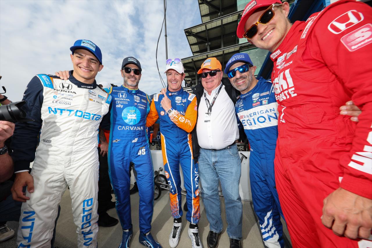 Alex Palou, Jimmie Johnson, Scott Dixon, Chip Ganassi, Tony Kanaan, Marcus Ericsson - PPG Presents Armed Forces Qualifying - By: Chris Owens -- Photo by: Chris Owens
